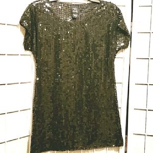 23rd St. BLACK SEQUIN TOP 100% POLYESTER SZ S